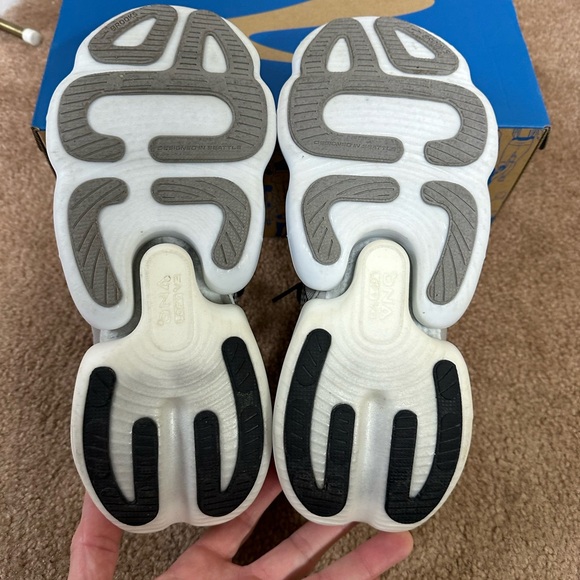 Brooks Aurora BL Men’s 9.5 prototype running shoes cushion - Picture 5 of 7